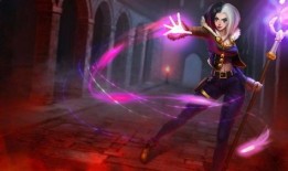 极战联盟红佛女出装,战力飙升的神秘装备解析