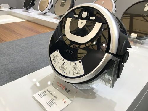 主w机器人出装,打造无敌战神，轻松征服战场